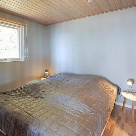 2 Bedroom Gorgeous Home In Ebeltoft Дом отдыха